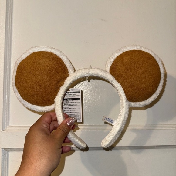 Disney Accessories - Tokyo Disneyland Mickey Brown Ears
